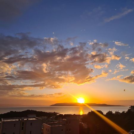 Pansion Komfor Moca Makarska Exterior foto