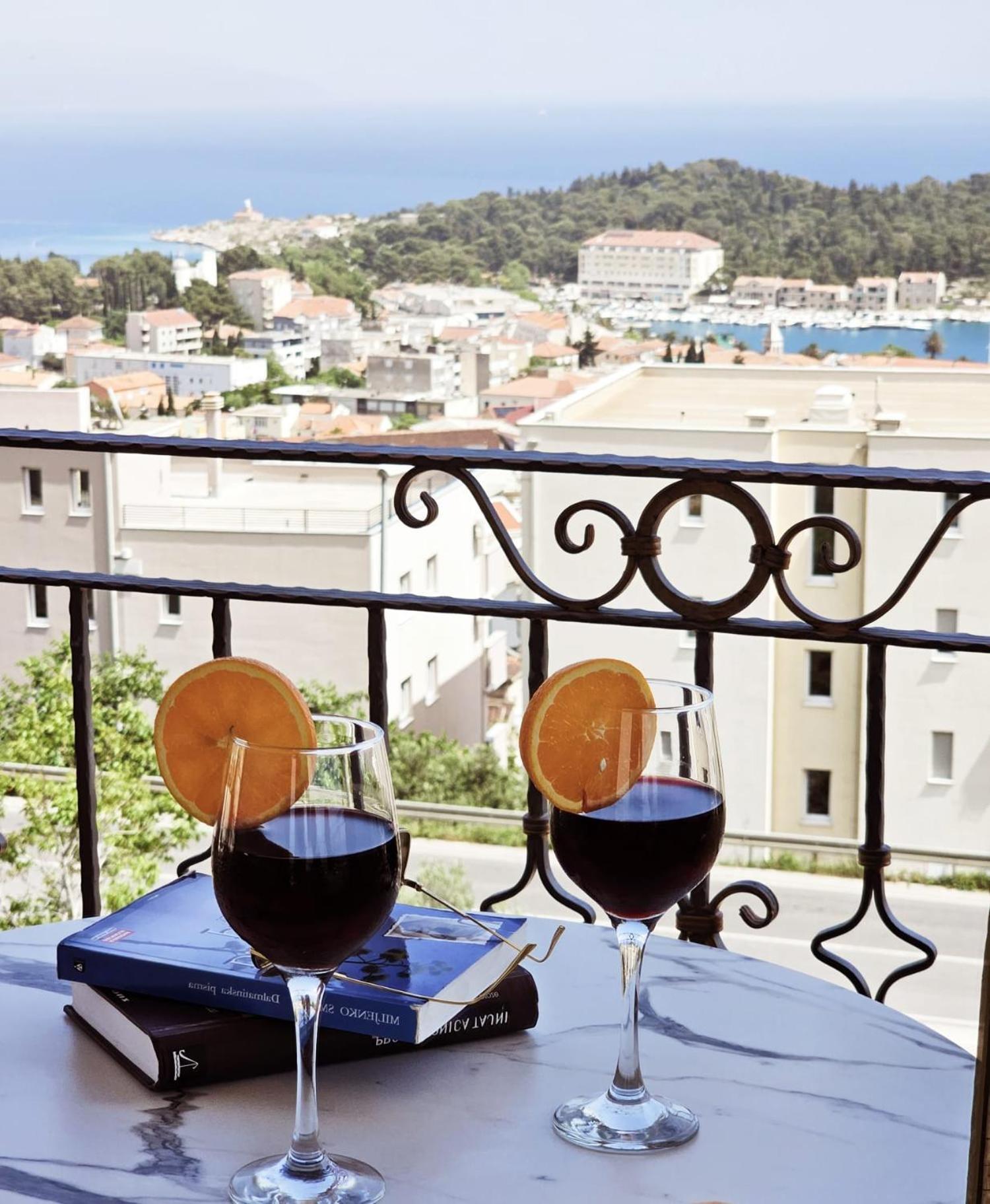 Pansion Komfor Moca Makarska Exterior foto
